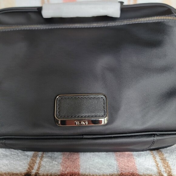 Tumi Voyageur Toiletry Bag - Picture 4 of 4